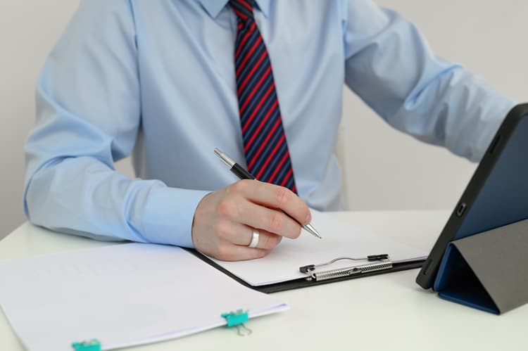 Nowe przepisy o układach zbiorowych pracy od 13 grudnia 2025 r. – co się zmienia