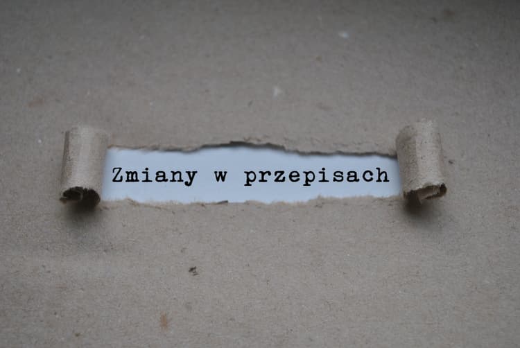 Główna księgowa na zwolnieniu lekarskim zatwierdzi przelew dotacji celowej 