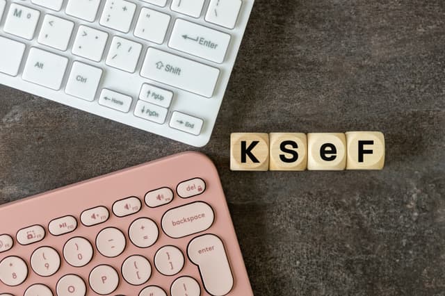 KSeF w instytucji kultury: czy do faktury ustrukturyzowanej można dołączyć załącznik