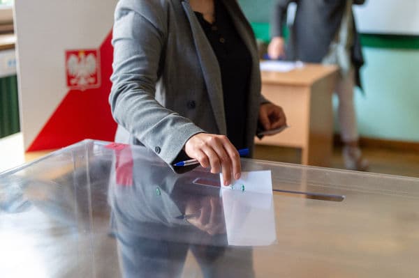 Lokale wyborcze w instytucji kultury – zasady udostępniania, obsługi i wynagradzania pracowników